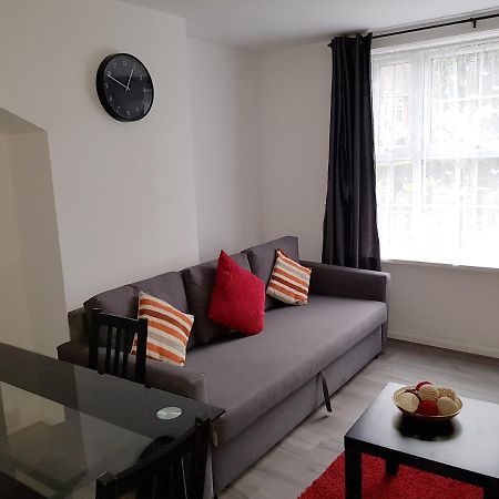 Barnfield Place Edgware Eksteriør bilde